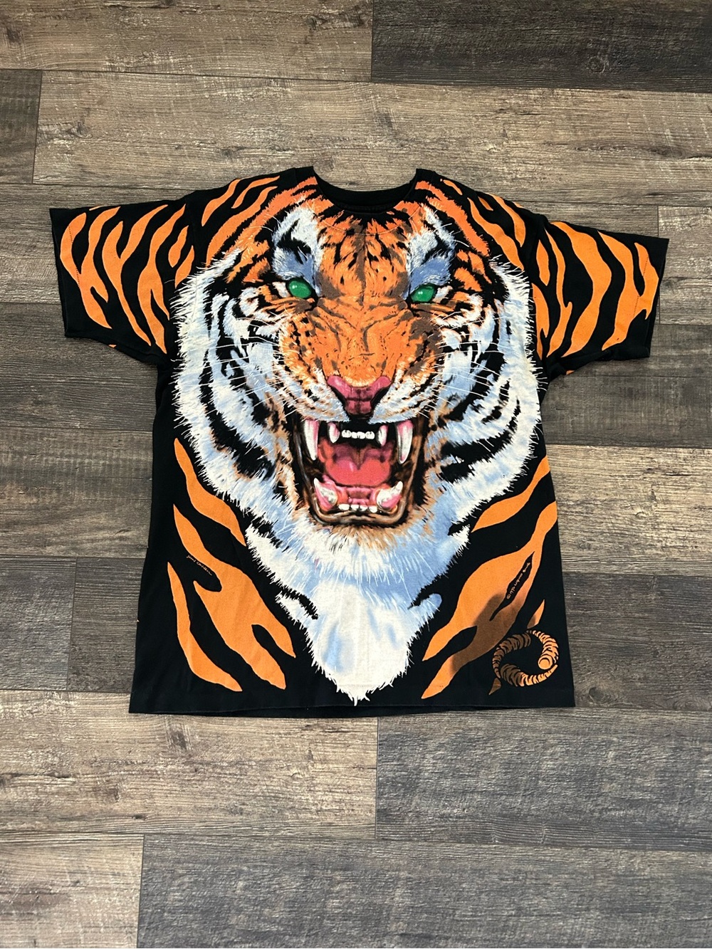 Vintage 1995 Liquid Blue Tiger T-Shirt All Over Print, Size XL - 1995